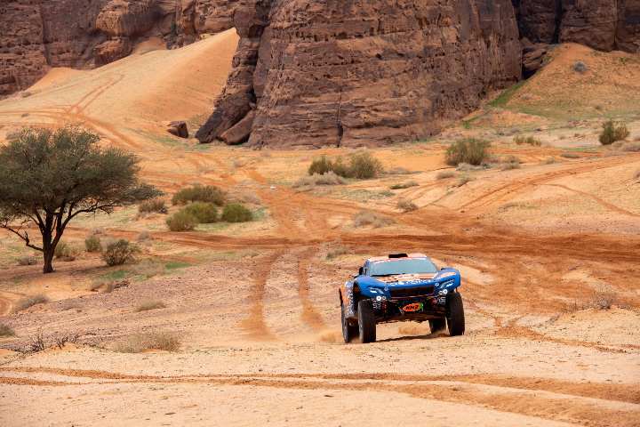 Laia Sanz en una edición anterior del Dakar