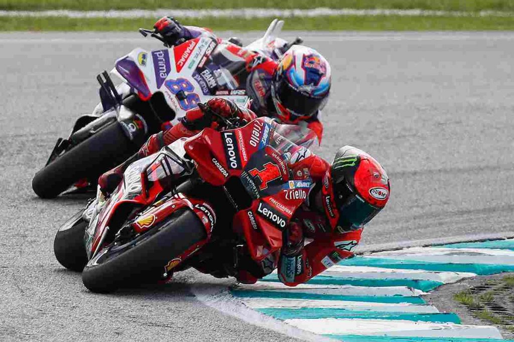 Pecco Bagnaia y Jorge Martín, en carrera